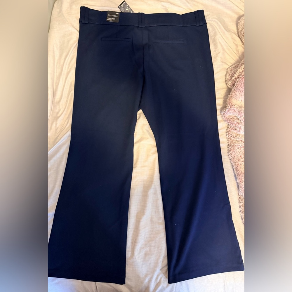 Torrid Navy Trouser Bootcut Ponte Pant - Picture 5 of 7